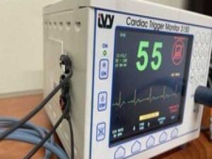 Ivy Biomedical Cardiac Trigger Monitor 3150 Patient Monitor, ECG Wires - DAMAGE