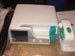 Medcaptain MedCaptain HP TCI Pro Syringe Pump with accessories box
