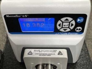 Cole Parmer Masterflex Peristaltic Pump 07522-30 w/ 7519-06 Head