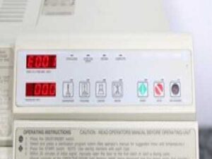 Midmark Ritter M9D AutoClave Automatic Steam Sterilizer M9D-001 and 2 Trays
