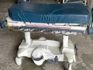 STRYKER Big Wheel Stretcher -- ATTENTION AVAILABLE IN SEPTEMBER 15 2023 SORRY