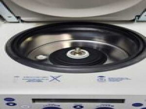 Eppendorf 5427R Centrifuge with  FA-45-48-11 Fixed Angle Rotor.
