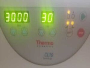 Cleaned/Tested Thermo Scientific CL10 Centrifuge 300-6500rpm w/ Timer
