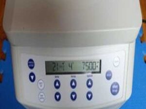 Eppendorf 5424R Refrigerated Microcentrifuge w/ FA-45-24-11 Rotor; CLEAN