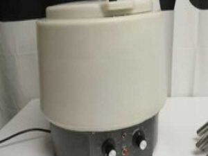 Fisher Scientific Centrific Centrifuge Model 225 w/ 24 Place Fixed Angle Rotor &