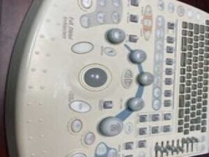 Hitachi 6500/5500 control panel: KB319385-B2, Trackball: TA4720N 4101 Test Good!