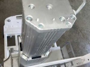 GE  VOLUSON  E8  Lifting Column ASSY  P/N: KTI154822 REV. P