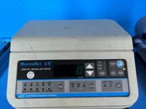 Cole-Parmer MasterFlex L/S Lab Pump 77300-40, Head 77200-62, Controller 77300-80