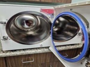 Tuttnauer EZ11PLUS Automatic Autoclave