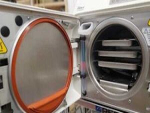 Ritter M9 Autoclave Sterilizer with Printer and 3 trays