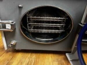 Tuttnauer 1730M Autoclave Steam Sterilizer