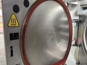 Midmark M11-020 Ultraclave Sterilizer Autoclave 3500 Cycles Lots Of Life Left