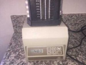Gilson Minipuls 3 Variable Speed Bi-Directional Peristaltic Pump 8-Channel
