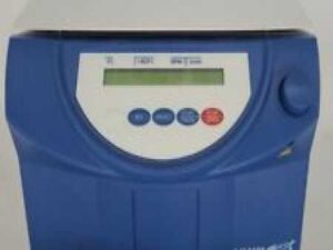 VWR Compact Micro Centrifuge REF No. 2400-37 w/ Rotor & Lid