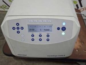 Eppendorf 5430 R Centrifuge