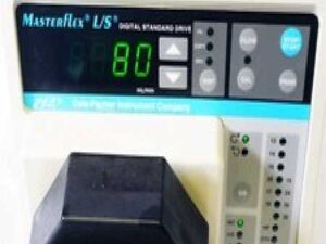 Masterflex l7523-40 10-600 RPM Pump Drive, Cole Parmer 77200-62 Pump Head