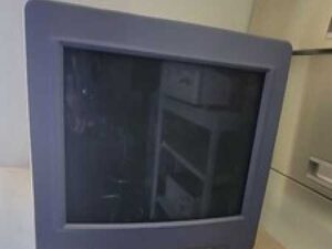 SONY TRINITRON GE VOLUSON 730 MONITOR MODEL:PGM-100P1 MD
