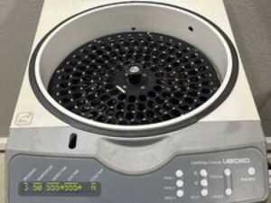 Labconco Centrivap Mobile System 7812000 Vacuum Concentrator and Vacuum Pump