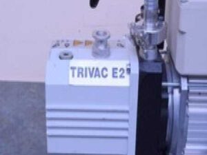 TRIVAC E2 D2,5E NSMP LEYBOLD VACUUM PUMP