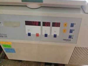 Heraeus Scientific Products Megafuge 1.0 R Refridgerated Centrifuge 2704 Buckets