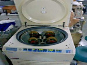 THERMO SCIENTIFIC SORVALL RC 4 CENTRIFUGE W/ ROTOR