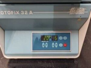 Hettich Rotofix 32 A Centrifuge with Cytology Rotor 12 Position Rotofix 32A