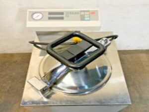 Yamato Scientific SM-32 Autoclave Vertical Loading Portable Steam Sterilizer