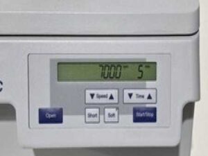 Eppendorf 5417C Centrifuge with F-45-30-11 Rotor
