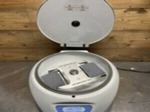 Low Speed Benchtop Centrifuge LMC-3000 Grant-Bio