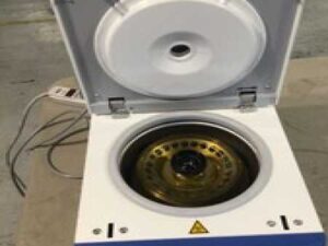 VWR REFIGERATED MICRO CENTRIFUGE W/ ROTOR & LID REF 2400-37