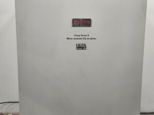 Thermo Scientific 3110 Water Jacket CO2 Incubator